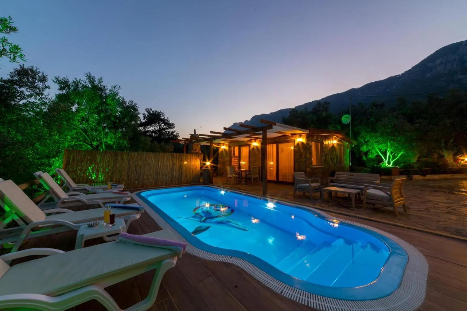 Ceren Villa Akyaka Daily Weekly Rentals Muğla