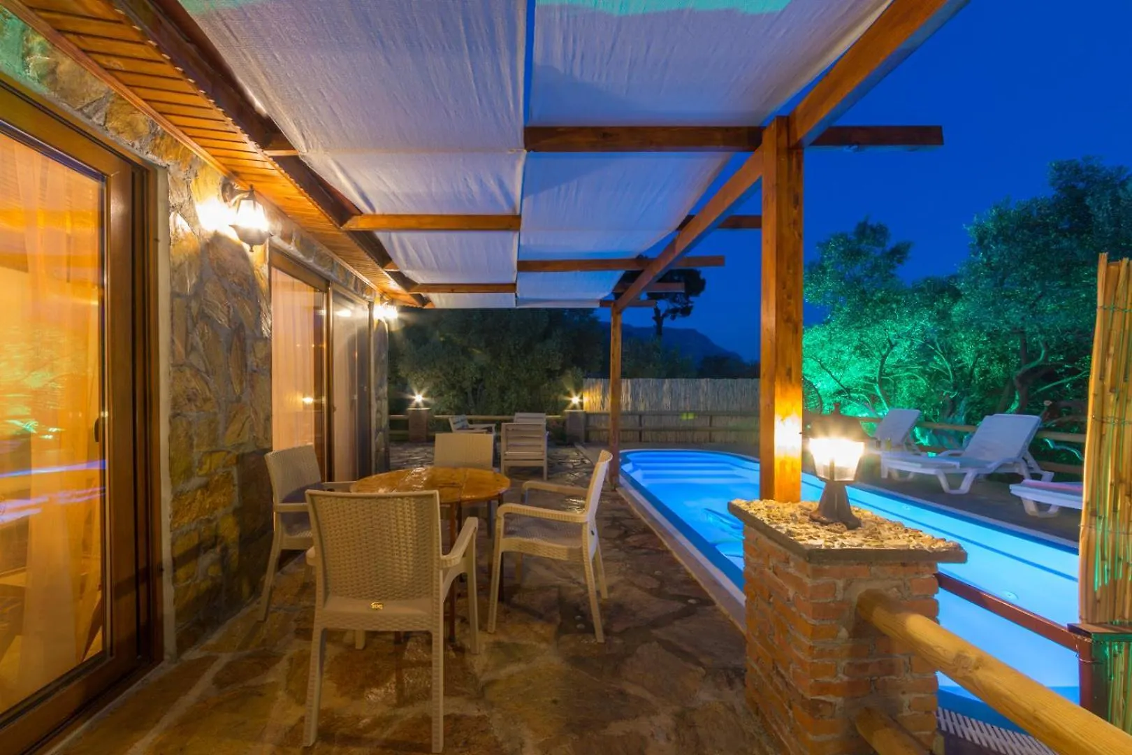 Ceren Villa Akyaka Daily Weekly Rentals Mugla