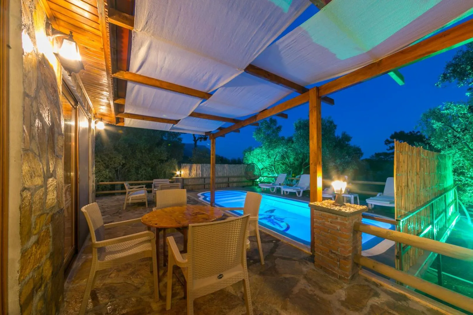 Ceren Villa Akyaka Daily Weekly Rentals Mugla